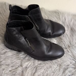 Cole Haan Black Leather Ankle Boots